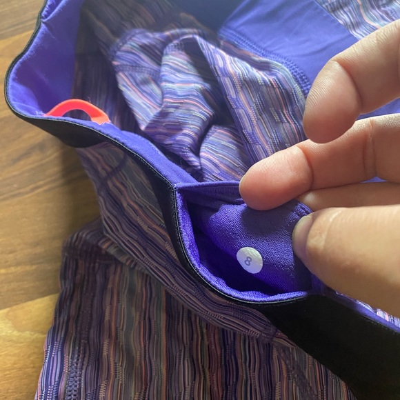 Lululemon bike shorts - Size 8 - Picture 3 of 4